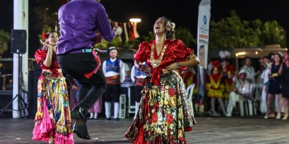 ak-partiden-buyuksehire-festival-tepkisi-200-milyon-tl-asildi