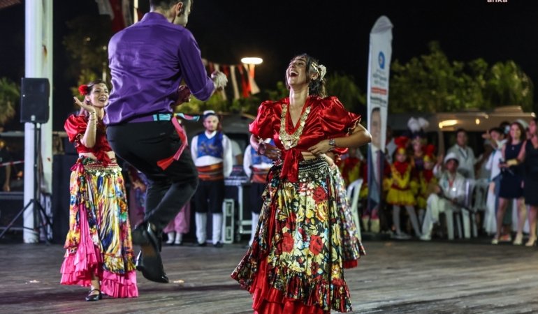ak-partiden-buyuksehire-festival-tepkisi-200-milyon-tl-asildi