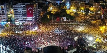 antalyada-23-nisan-programi-degisti-derya-ulug-konseri-iptal-edildi