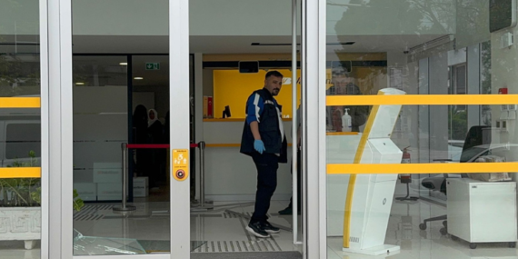 Antalya’da Bankaya Saldırı