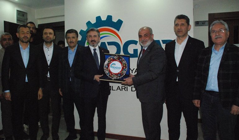 bakan-yardimcisi-ahmet-aydindan-antalyada-is-dunyasina-mesaj-kapimiz-her-zaman-acik