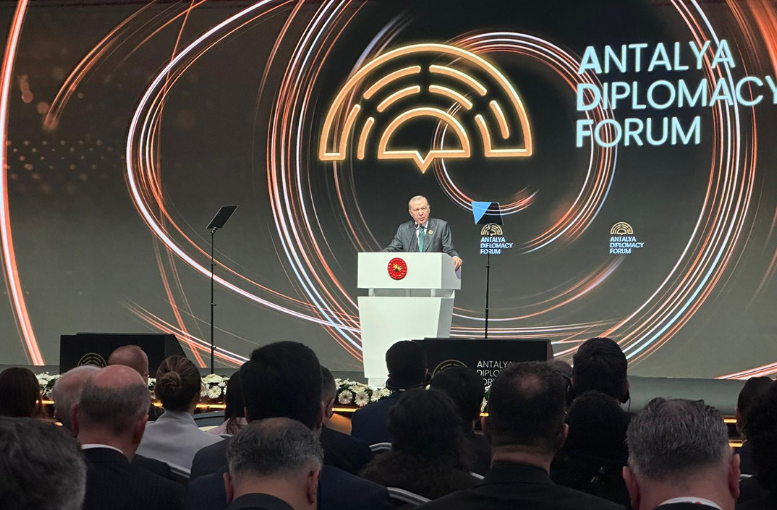 erdogandan-antalya-diplomasi-forumunda-carpici-mesajlar