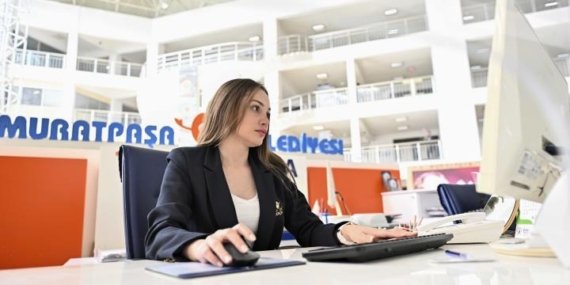muratpasada-turunc-masaya-15-bin-basvuru-en-yogun-talep-cevre-ve-saglik-hizmetlerinde