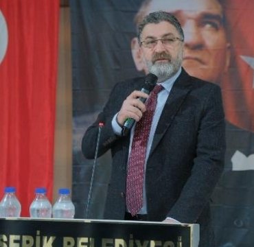 serik-belediye-baskani-kadir-kumbulun-evi-kursunlandi