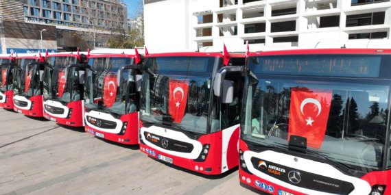 1-mayista-antalyada-ulasim-ucretsiz-iste-detaylar