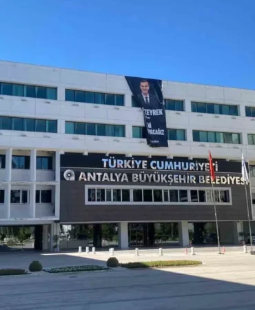 antalyada-safak-operasyonu-altin-portakal-baglantili-34-kisi-hakkinda-gozalti-karari